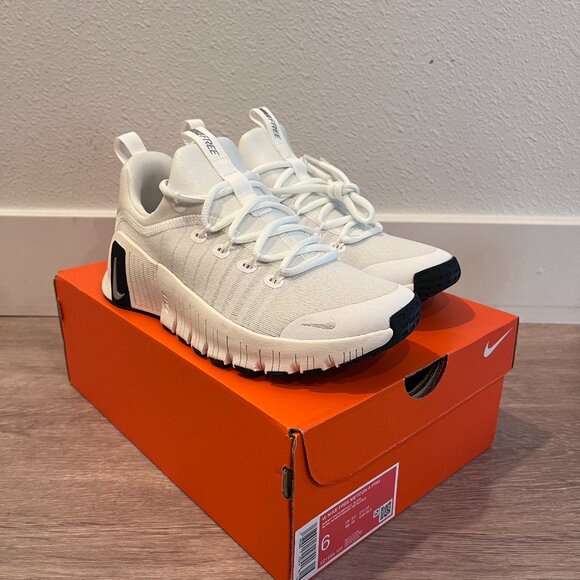 Nike Shoes - Brand New - Women's Nike Free Metcon 6 Premium - All White Size 6